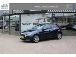 Deep crystal blue (donker blauw) Gebruikt 2021 Mazda 2 Style Hatchback | € 15.900 (Eerlijke prijs)