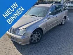 Grijs Gebruikt 2005 Mercedes C200 Elegance Stationwagen | € 950 (Goede deal)
