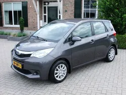 Grijs, metallic lak Gebruikt 2011 Subaru Trezia Comfort MPV | € 4.750