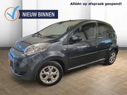 Grijs Gebruikt 2011 Citroën C1 Exclusive Hatchback | € 3.950 (Eerlijke prijs)