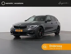 Grijs Gebruikt 2022 BMW 330 Executive Stationwagen | € 40.945 (Eerlijke prijs)