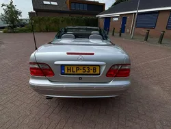 Zilver Gebruikt 2000 Mercedes CLK230 Elegance Cabriolet | € 12.750