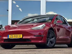 Rood Gebruikt 2019 Tesla Model 3 Long Range AWD Sedan | € 19.444 (Eerlijke prijs)