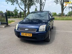 Blauw Gebruikt 2005 Ford Fusion Futura MPV | € 2.750 (Goede deal)