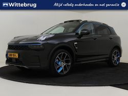 Zwart Gebruikt 2023 Lynk & Co 01 SUV | € 26.425 (Eerlijke prijs)