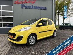 Geel Gebruikt 2012 Peugeot 107 Active Hatchback | € 4.995 (Iets duurder)