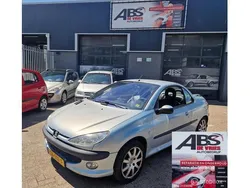 Grijs Gebruikt 2001 Peugeot 206 CC Cabriolet | € 599 (Goede deal)