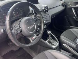 Rood Gebruikt 2012 Audi A1 Proline Hatchback | € 10.500 (Goede deal)