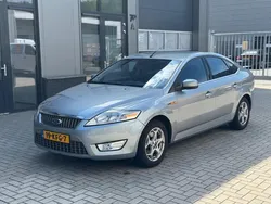 Grijs Gebruikt 2009 Ford Mondeo Limited Hatchback | € 2.750
