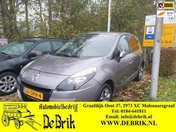 Grijs Gebruikt 2011 Renault Scénic III Expression MPV | € 4.500 (Eerlijke prijs)