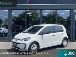 Wit Gebruikt 2017 VW up! take up! Hatchback | € 7.445 (Goede deal)