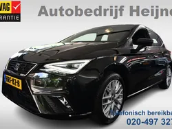 Zwart, metallic lak Gebruikt 2024 Seat Ibiza FR Sport Hatchback | € 21.745 (Super prijs)