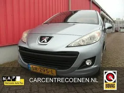 Blauw, metallic lak Gebruikt 2010 Peugeot 207 Hatchback | € 3.450 (Eerlijke prijs)
