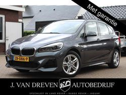 Grijs Gebruikt 2018 BMW 225 Active Tourer Executive MPV | € 18.850 (Goede deal)