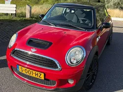 Rood Gebruikt 2010 Mini Cooper Hatchback | € 5.799 (Duur)