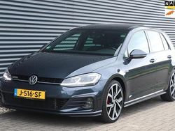 Blauw, metallic lak Gebruikt 2017 VW Golf VII GTD Hatchback | € 16.950 (Eerlijke prijs)