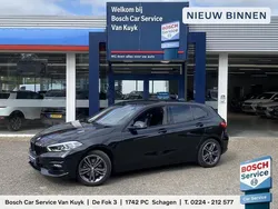 Zwart Gebruikt 2020 BMW 118 Executive Hatchback | € 20.950 (Eerlijke prijs)