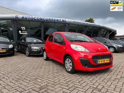Rood Gebruikt 2013 Peugeot 107 Access Hatchback | € 2.999 (Goede deal)