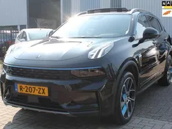 Zwart Gebruikt 2023 Lynk & Co 01 SUV | € 26.900 (Eerlijke prijs)