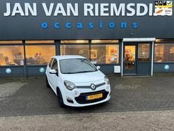 Wit Gebruikt 2012 Renault Twingo Collection Hatchback | € 5.295 (Eerlijke prijs)