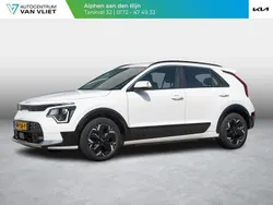 Clear white Gebruikt 2024 Kia e-Niro SUV | € 29.390 (Super prijs)