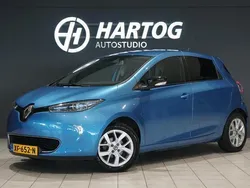 Blauw Gebruikt 2018 Renault Zoe LIMITED Hatchback | € 9.950 (Eerlijke prijs)
