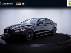 Zwart, metallic lak Gebruikt 2019 Jaguar XE R-Sport Sedan | € 21.750 (Eerlijke prijs)