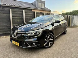 Zwart Gebruikt 2020 Renault Mégane GrandTour Bose Edition Stationwagen | € 13.950 (Eerlijke prijs)