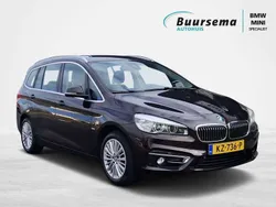 Bruin, metallic lak Gebruikt 2017 BMW 218 Gran Tourer Comfort Edition MPV | € 16.500 (Goede deal)