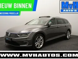 Grijs Gebruikt 2016 VW Passat Highline Stationwagen | € 16.499 (Eerlijke prijs)