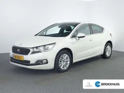 Wit Gebruikt 2017 DS Automobiles DS4 Chic Hatchback | € 11.900 (Eerlijke prijs)
