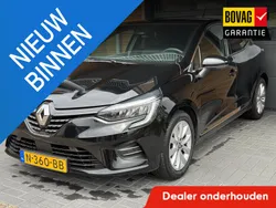 Zwart Gebruikt 2021 Renault Clio V Intens Hatchback | € 15.249 (Eerlijke prijs)
