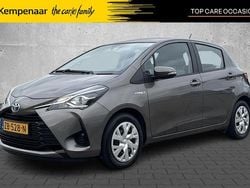 Grijs Gebruikt 2019 Toyota Yaris Hybrid Active Hatchback | € 14.950 (Goede deal)