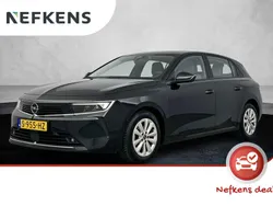 Zwart Gebruikt 2023 Opel Astra Edition Hatchback | € 21.425 (Eerlijke prijs)