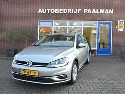 Grijs Gebruikt 2018 VW Golf VII Trendline Hatchback | € 14.900 (Eerlijke prijs)