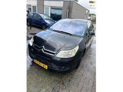 Zwart Gebruikt 2005 Citroën C4 Hatchback | € 1.699 (Eerlijke prijs)
