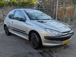 Zilver Gebruikt 2007 Peugeot 206 Hatchback | € 1.300 (Eerlijke prijs)