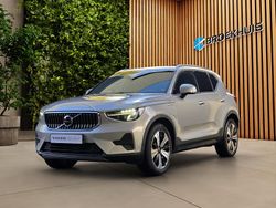 Grijs Gebruikt 2022 Volvo XC40 Core SUV | € 35.895 (Eerlijke prijs)