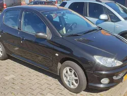 Zwart Gebruikt 2007 Peugeot 206 Forever Hatchback | € 1.475 (Eerlijke prijs)