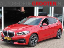 Rood Gebruikt 2019 BMW 118 Executive Hatchback | € 16.888 (Eerlijke prijs)