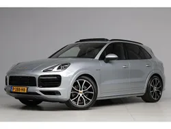 Grijs Gebruikt 2022 Porsche Cayenne SUV | € 71.945 (Super prijs)