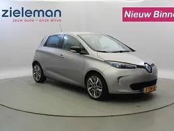 Grijs Gebruikt 2014 Renault Zoe Zen Hatchback | € 4.845 (Eerlijke prijs)