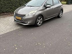 Gebruikt 2012 Peugeot 208 Hatchback | € 4.500 (Super prijs)