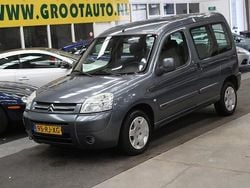 Grijs Gebruikt 2005 Citroën Berlingo Attraction MPV | € 3.944 (Iets duurder)