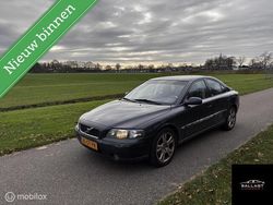 Grijs Gebruikt 2001 Volvo S60 Sedan | € 699 (Goede deal)