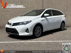 Wit Gebruikt 2013 Toyota Auris Touring Sports Executive Stationwagen | € 6.450