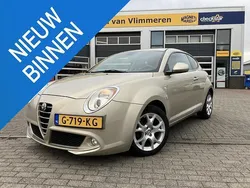 Grijs, metallic lak Gebruikt 2010 Alfa Romeo MiTo Progression Hatchback | € 5.250 (Eerlijke prijs)