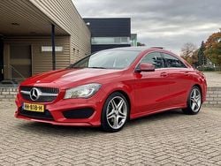 Rood Gebruikt 2015 Mercedes CLA200 Ambition Sedan | € 15.445 (Eerlijke prijs)