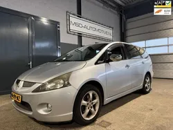 Grijs, metallic lak Gebruikt 2005 Mitsubishi Grandis Intense MPV | € 1.950 (Super prijs)
