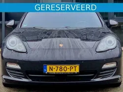 Zwart Gebruikt 2010 Porsche Panamera 4S Chrono Sedan | € 27.950